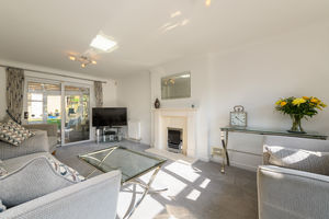 Sitting Room- click for photo gallery